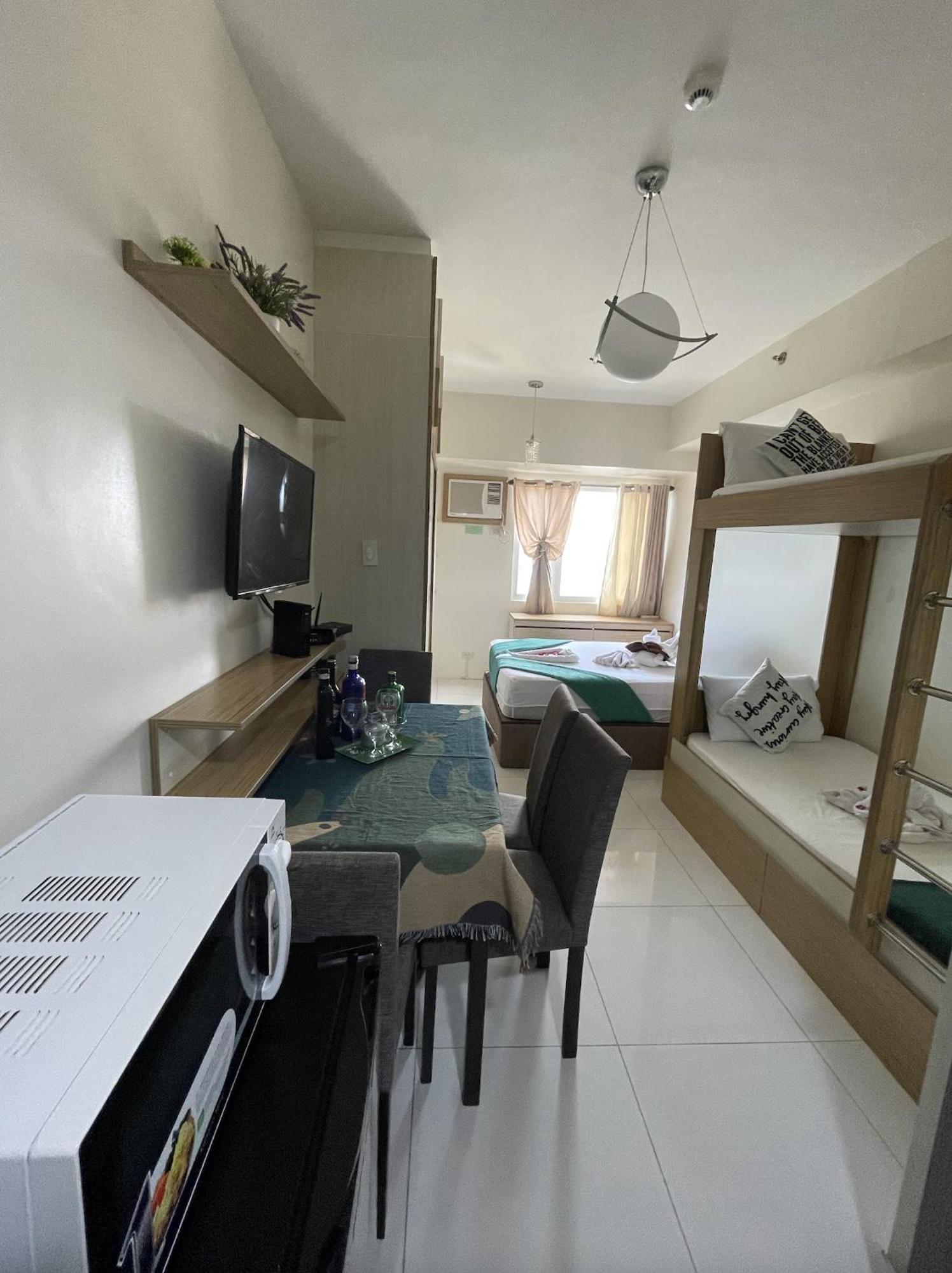 Green Residences Staycation By Pbyy 马尼拉 外观 照片