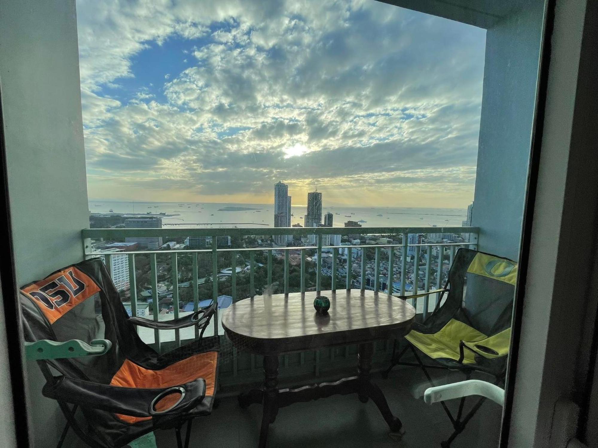 Green Residences Staycation By Pbyy 马尼拉 外观 照片