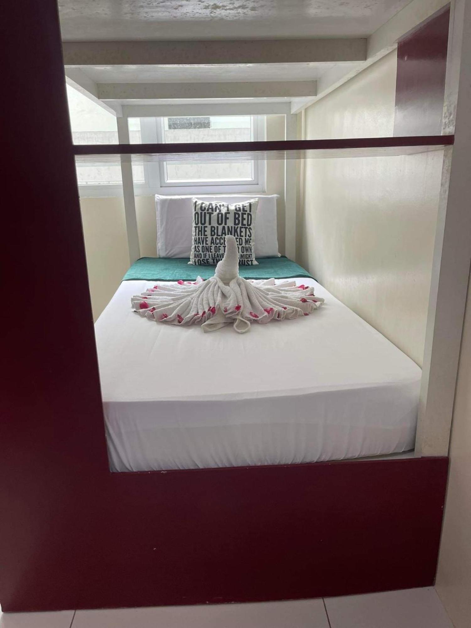 Green Residences Staycation By Pbyy 马尼拉 客房 照片