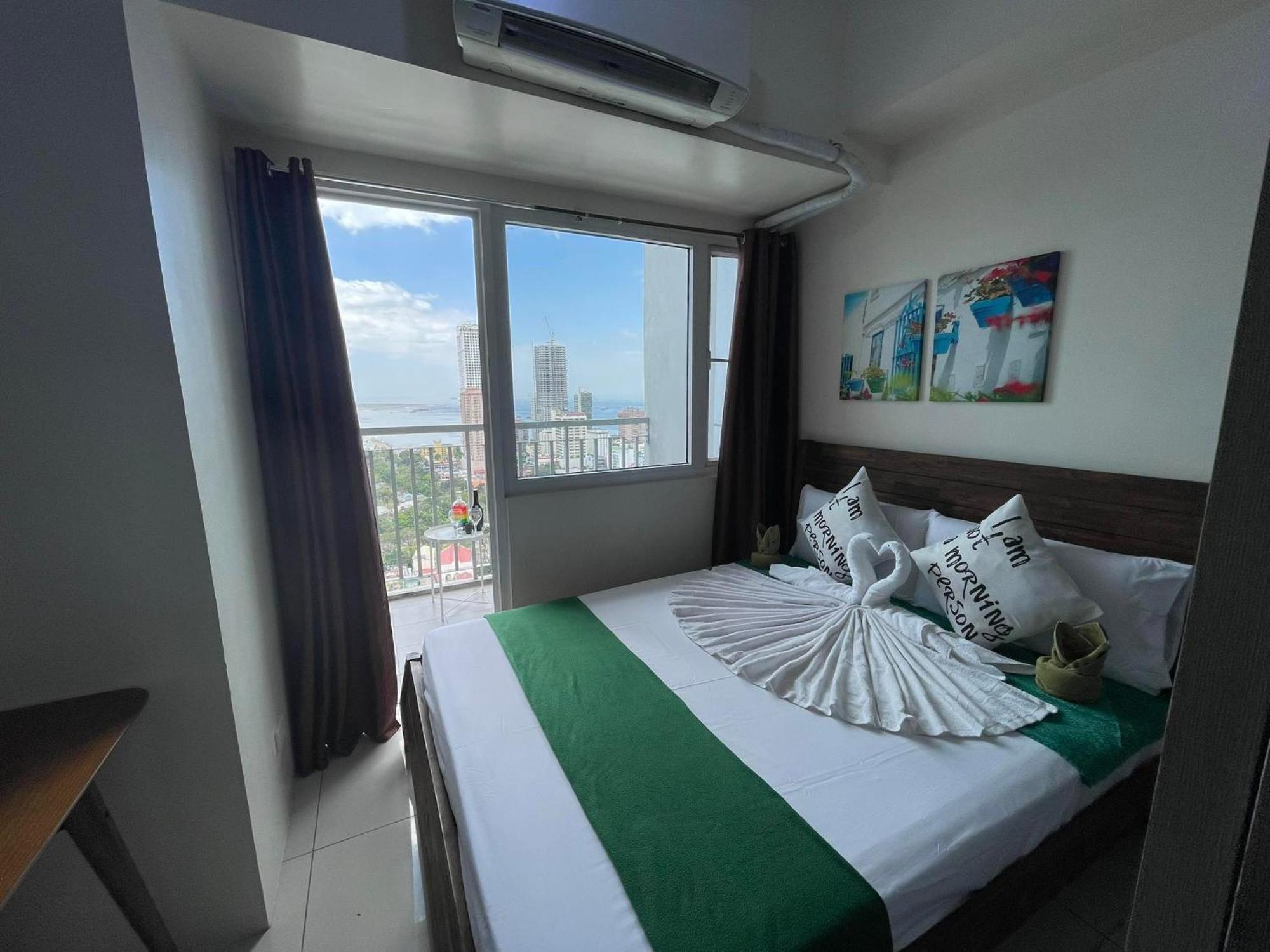 Green Residences Staycation By Pbyy 马尼拉 客房 照片